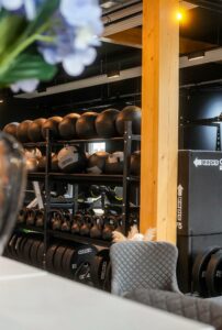 INTENSE Fitness Hannover Eingangsbereich Functional Area
